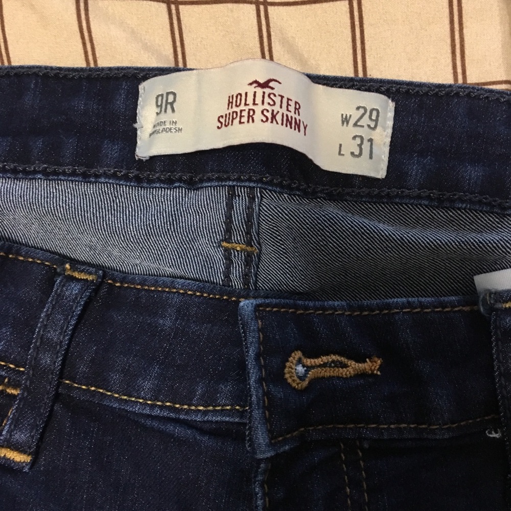 Hollister Super Skinny Jeans Dark Wash